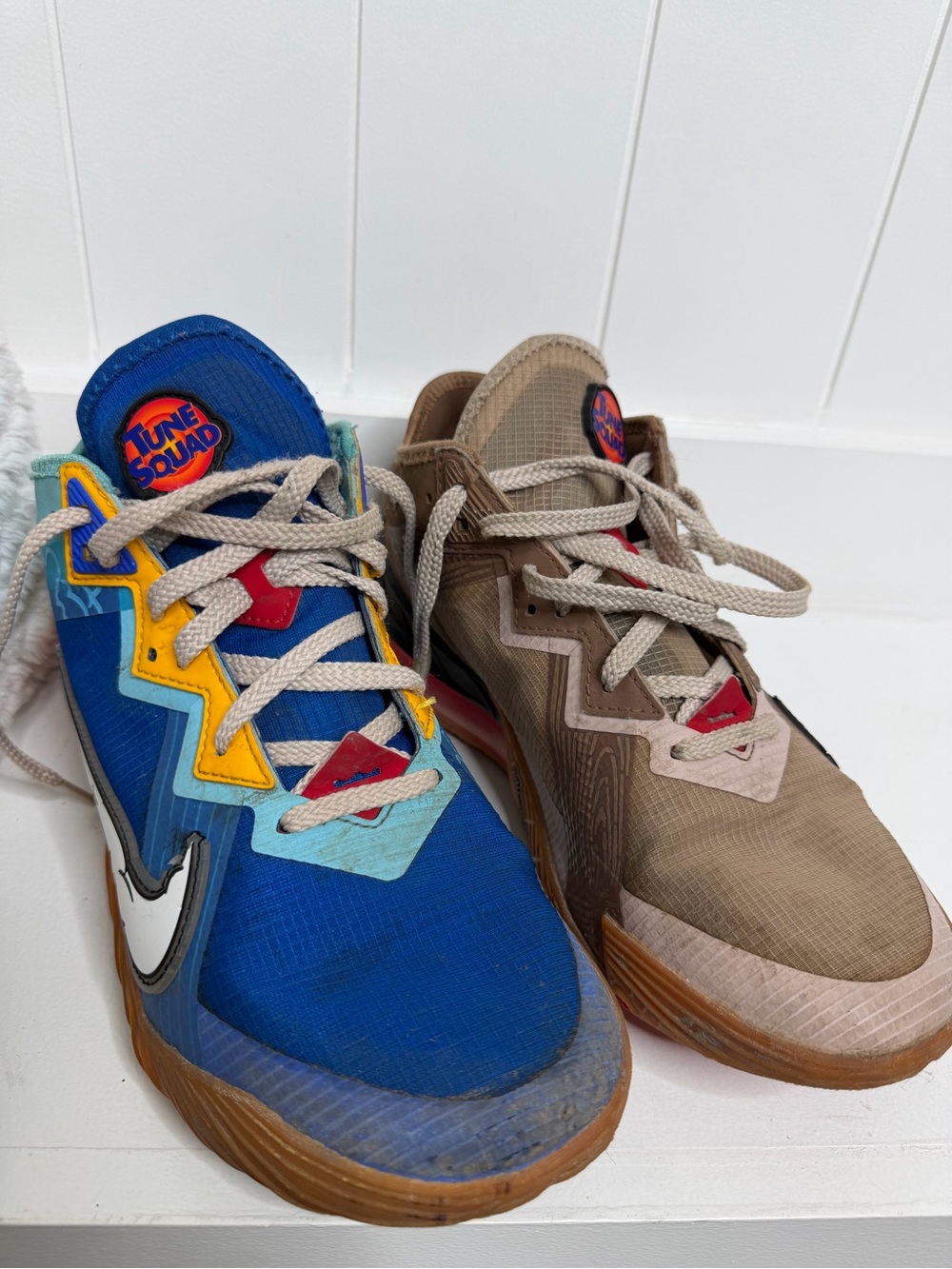 Nike Kids Multicolor Blue and Tan Tune Squad Sneakers
